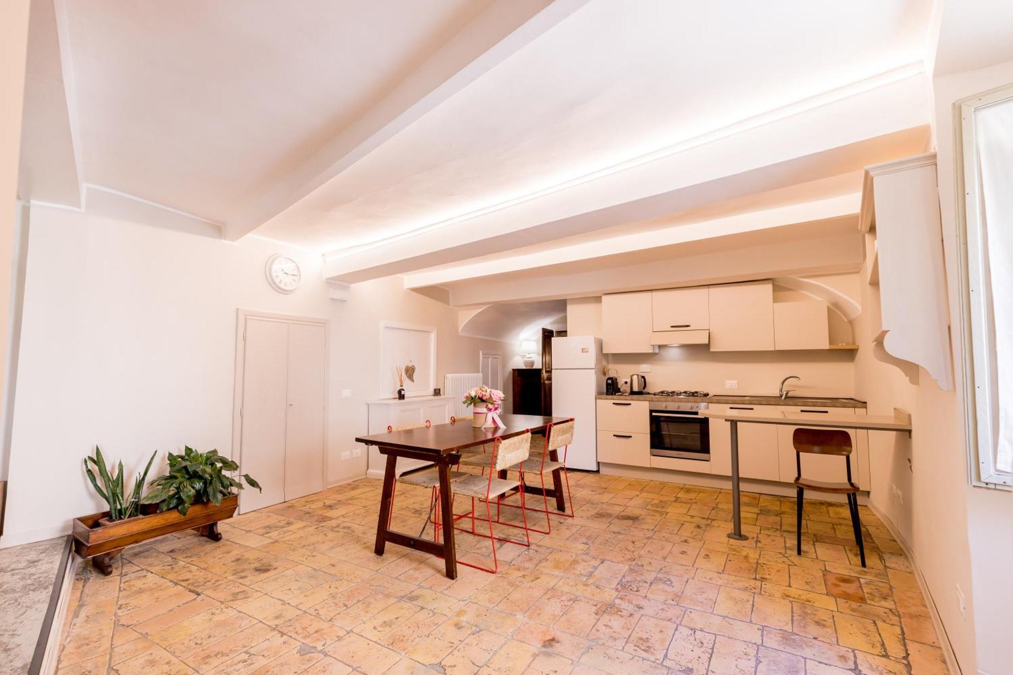 Appartamento In Centro Via Porta Fuga 斯波莱托 外观 照片